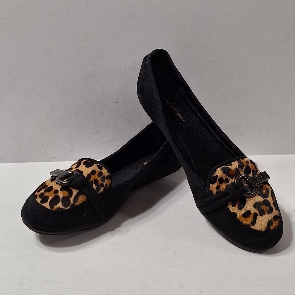 Dana Buchman Black Animal Print Mobwife Buckle Accent Flat Shoes Size 7.5
